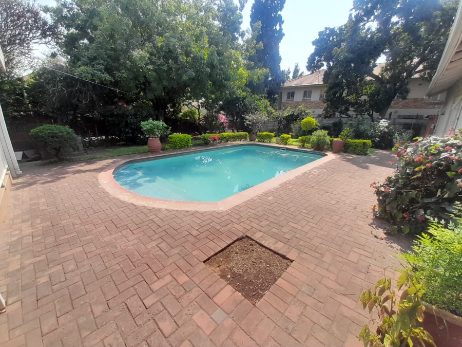 4 Bedroom Property for Sale in Rustenburg Central North West